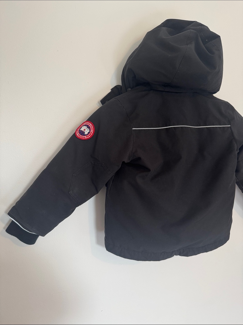 Canada Goose Kids Unisex Black Hooded Puffer Jacket Size 2-3 - Picture 8 of 15